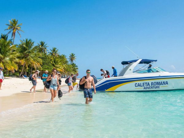 Catalina Island Full Day: Snorkel, Party & Dominican Flavor